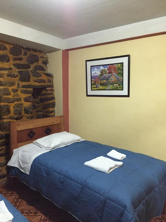 Rumi Sonqo Hostel Ollantaytambo Exterior foto
