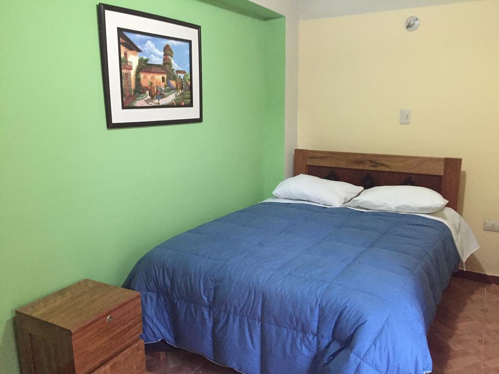 Rumi Sonqo Hostel Ollantaytambo Exterior foto